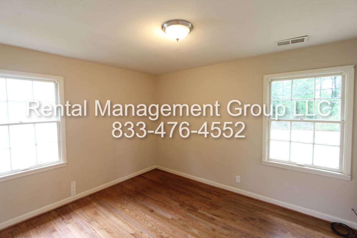 House for rent at 201 Rose Dr, Birmingham, AL 35215