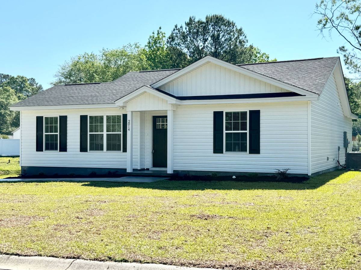 House for rent at 2014 Phoenix Dr #98, Conway, SC 29526