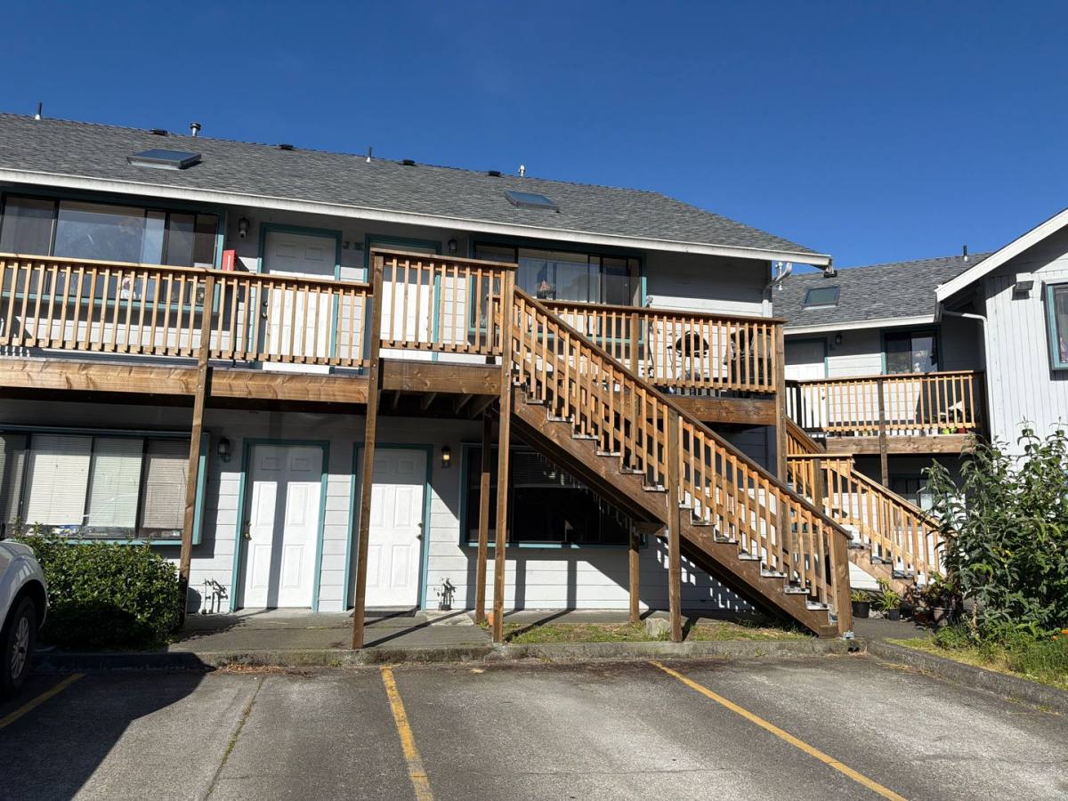 Apartment for rent at 800 Crescent, Arcata, CA 95521
