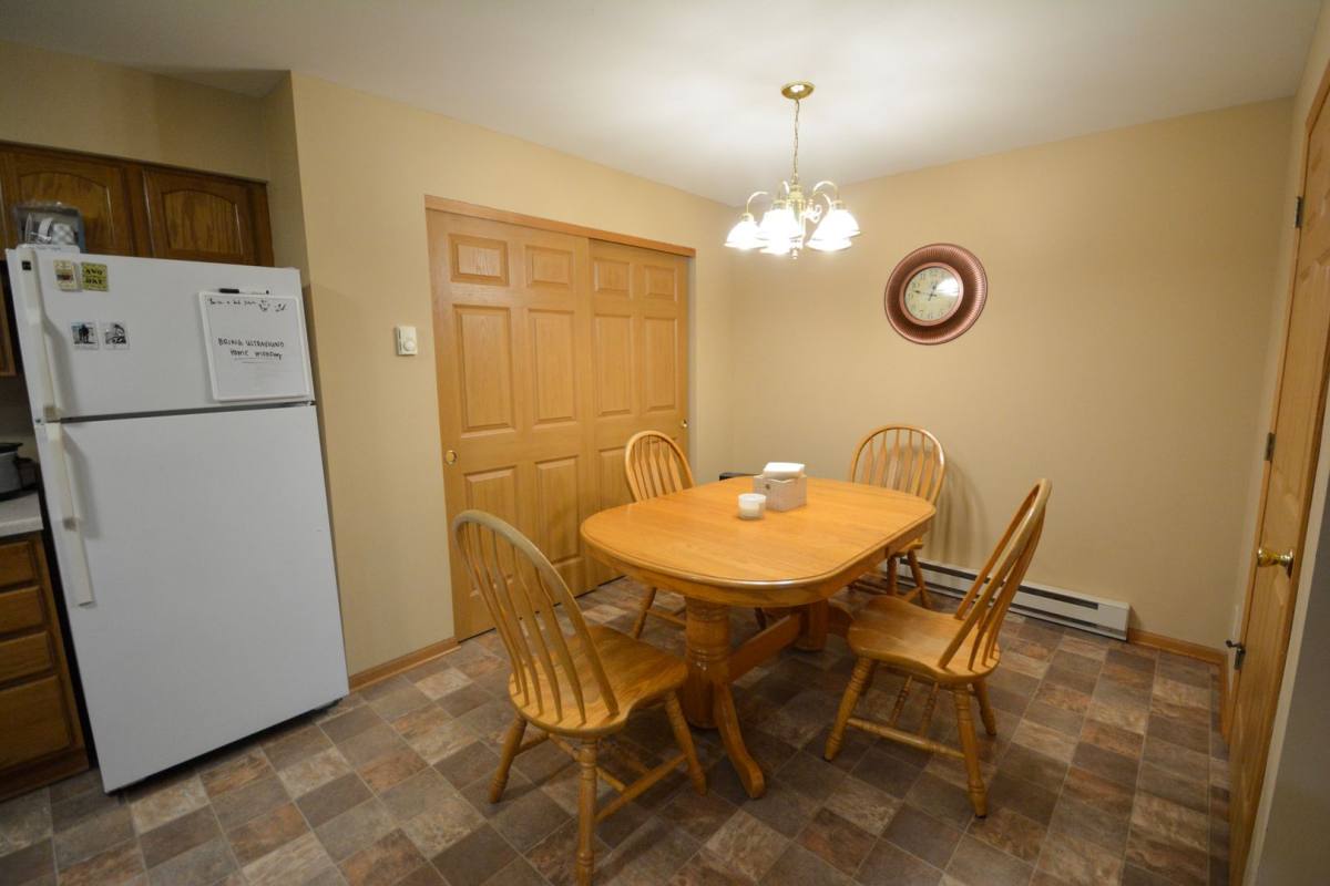 House for rent at 1872 Deerhaven Lane NE, Rochester, MN 55906