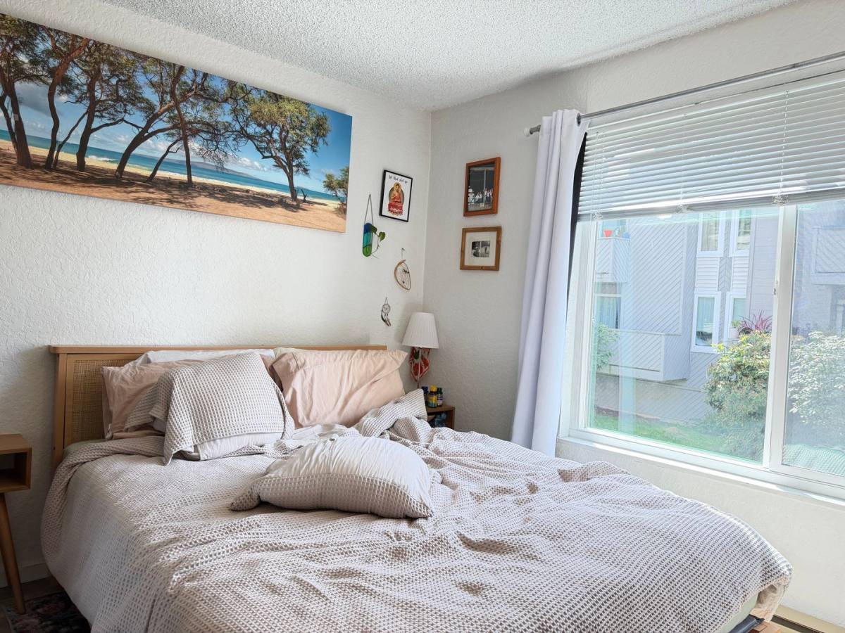 Apartment for rent at 1225 N 178th St, Seattle, WA 98133