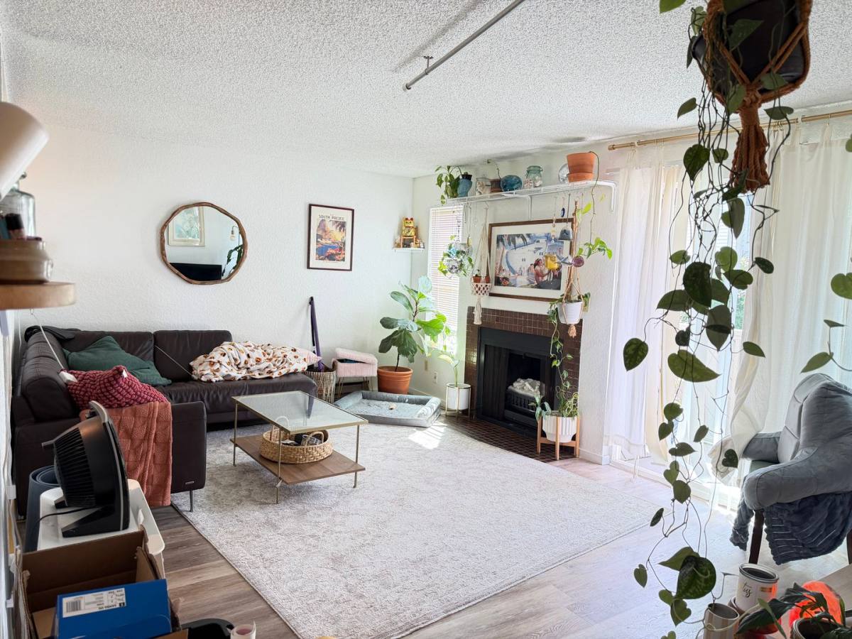 Apartment for rent at 1225 N 178th St, Seattle, WA 98133