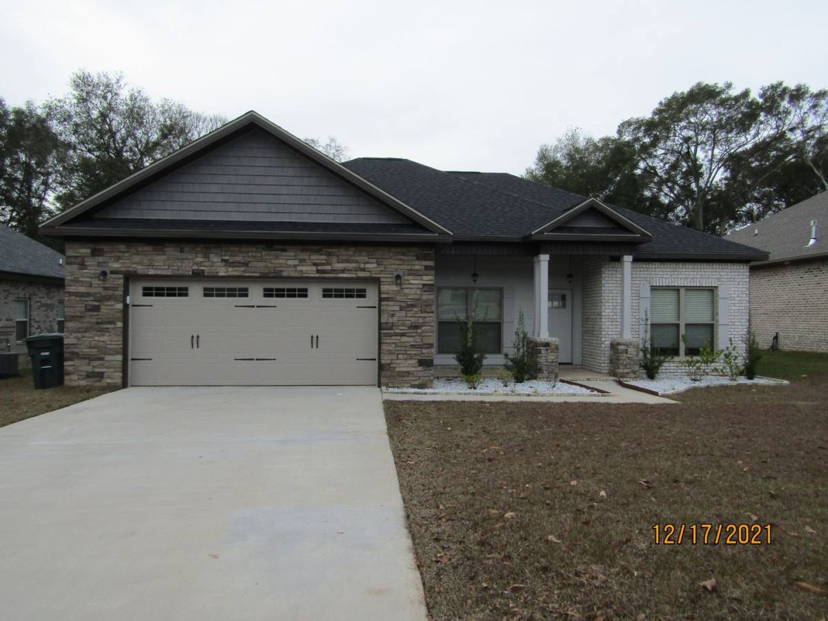 House for rent at 212 Savannah Dr, Enterprise, AL 36330