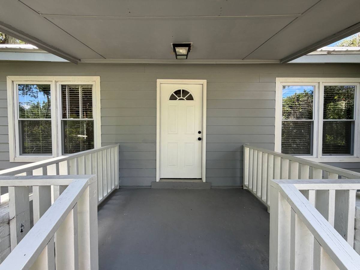 House for rent at 107 Screven St, Darien, GA 31305
