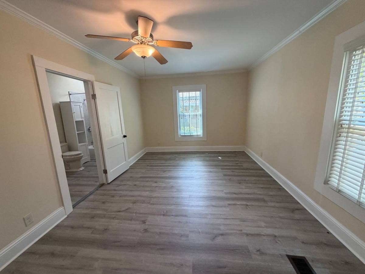 House for rent at 107 Screven St, Darien, GA 31305