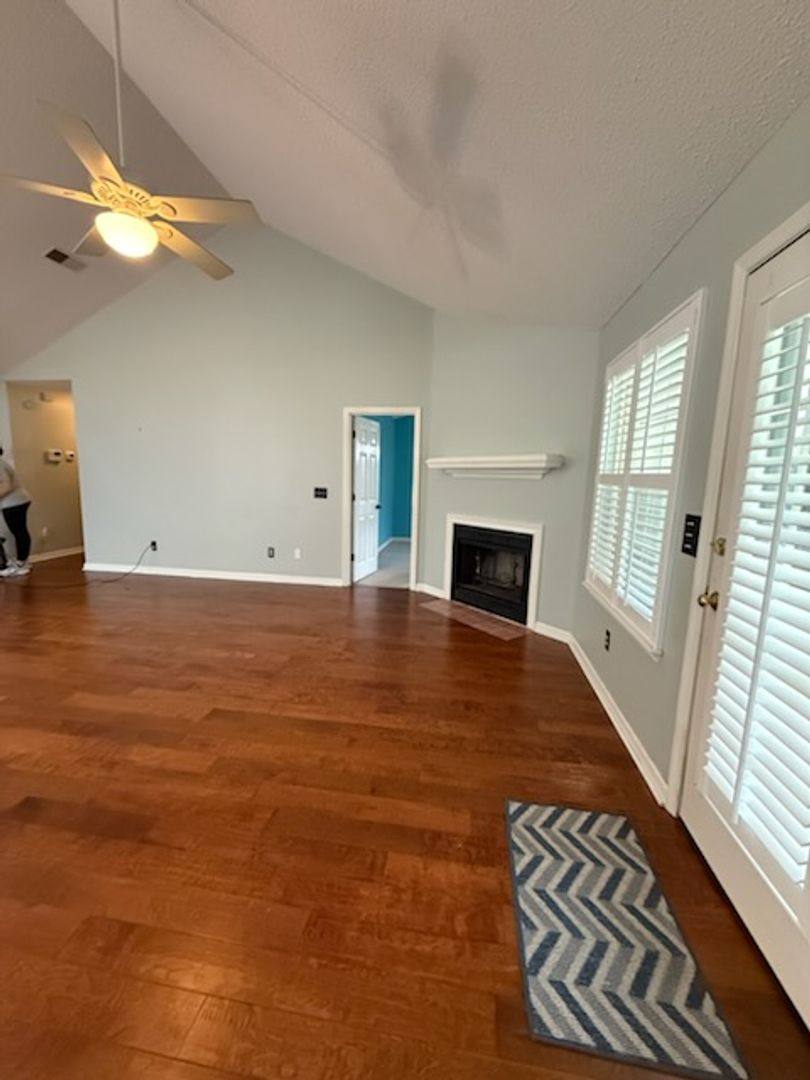 House for rent at 1325 Parkwood Dr, Florence, SC 29505