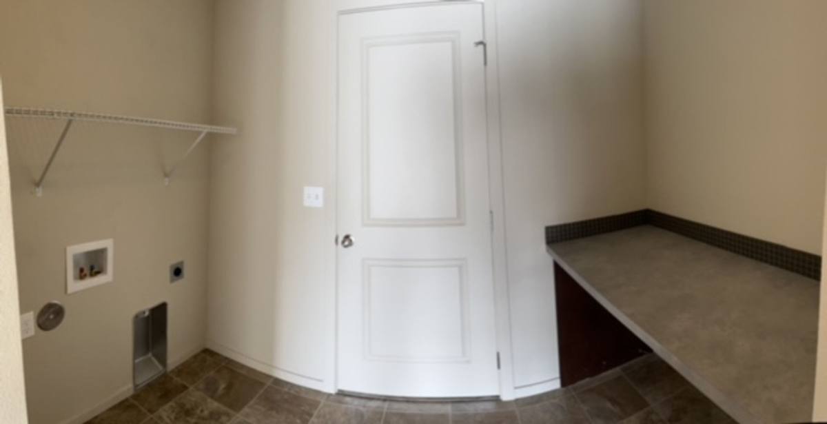 Apartment for rent at 17910 - 17912 E Shannon Ave, Greenacres, WA 99016
