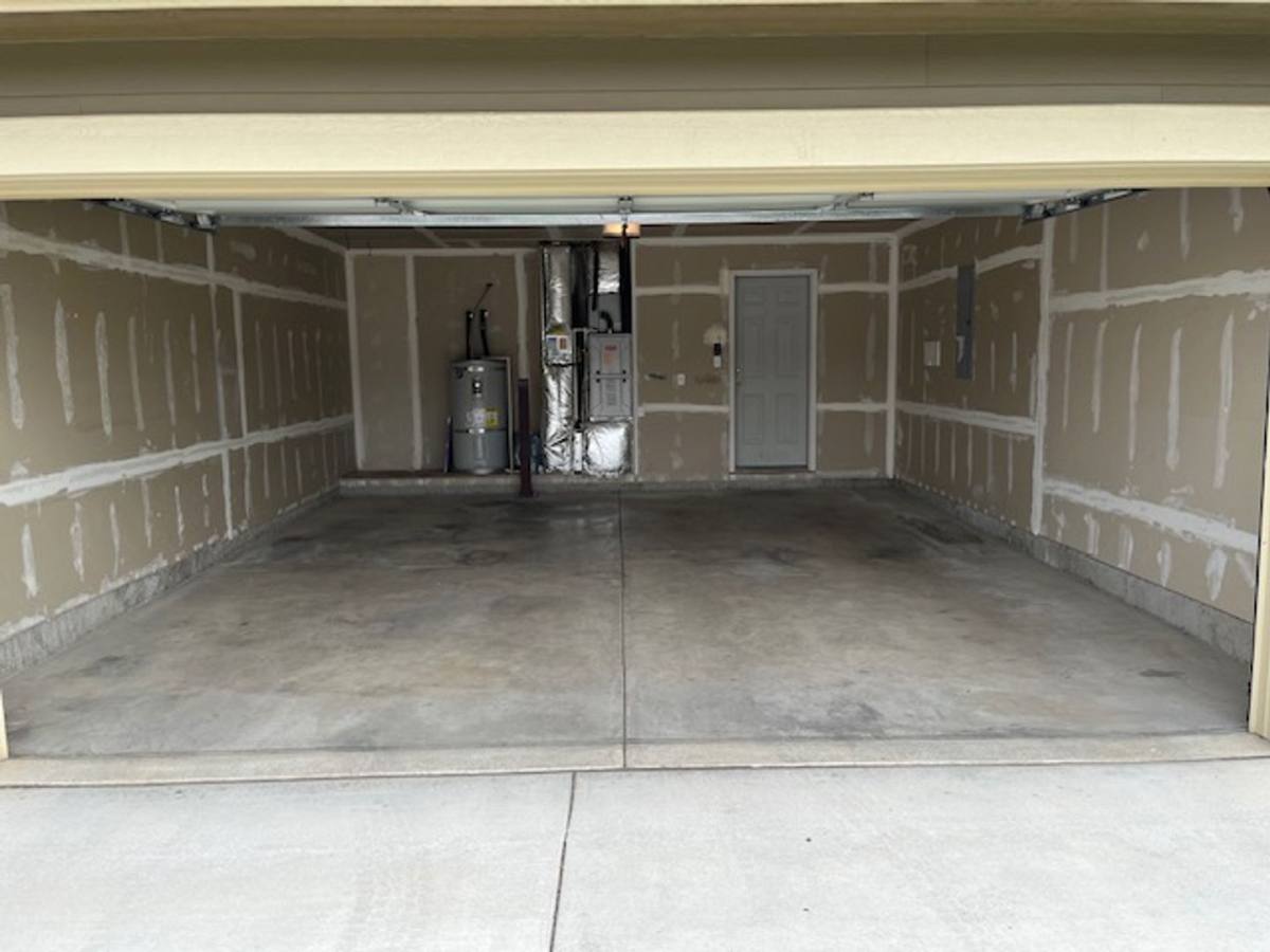 Apartment for rent at 17910 - 17912 E Shannon Ave, Greenacres, WA 99016