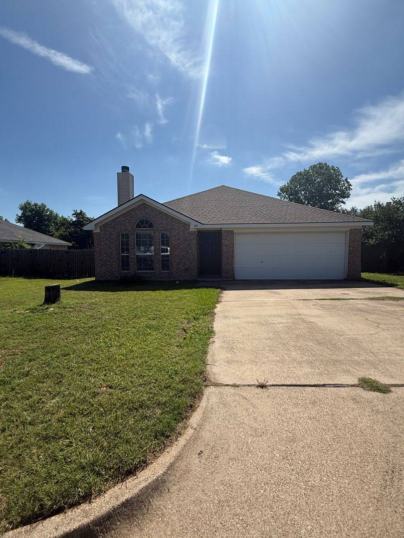 House for rent at 314 Beaumont Dr, Weatherford, TX 76086