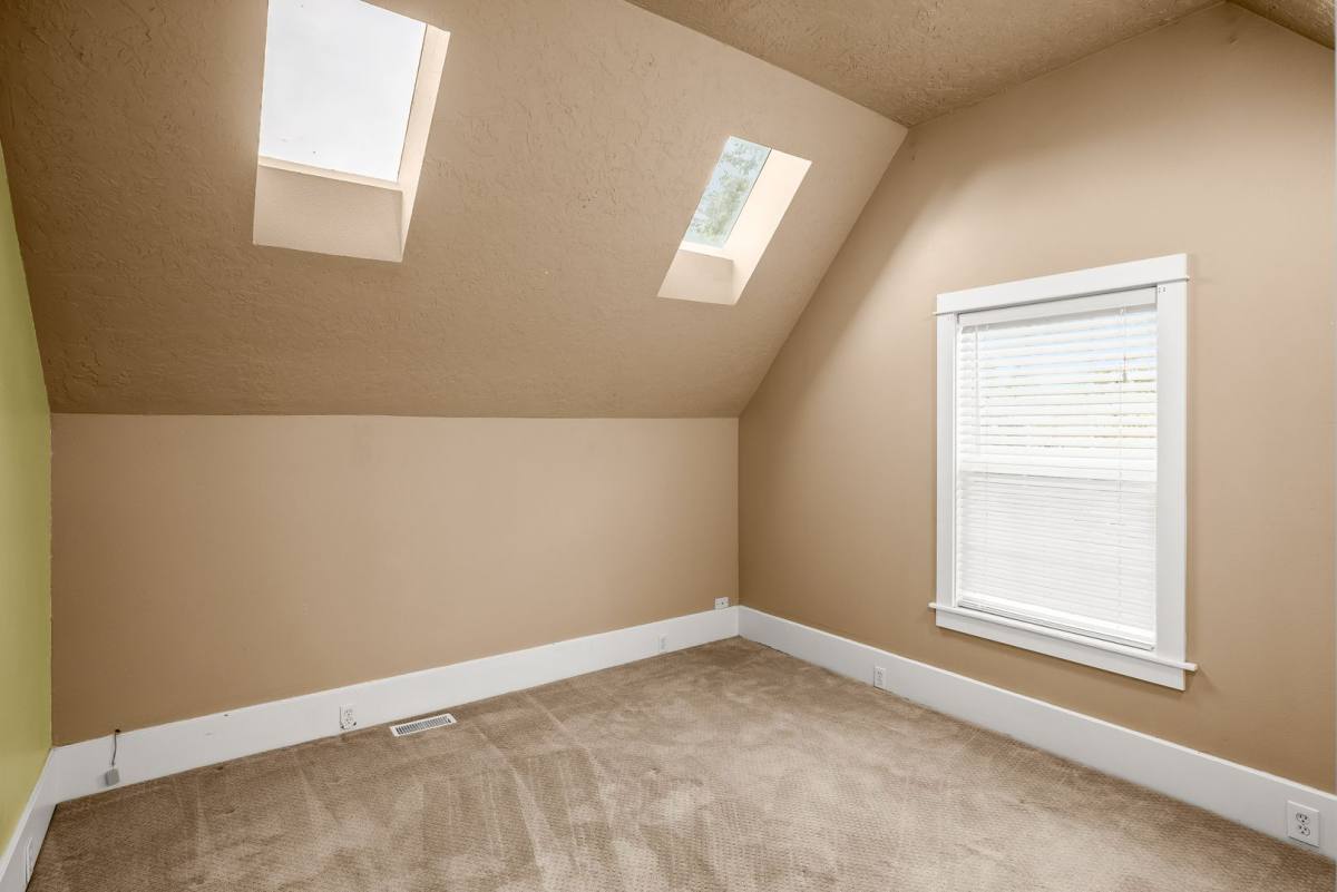 House for rent at 1837 NE 63rd Ave, Portland, OR 97213