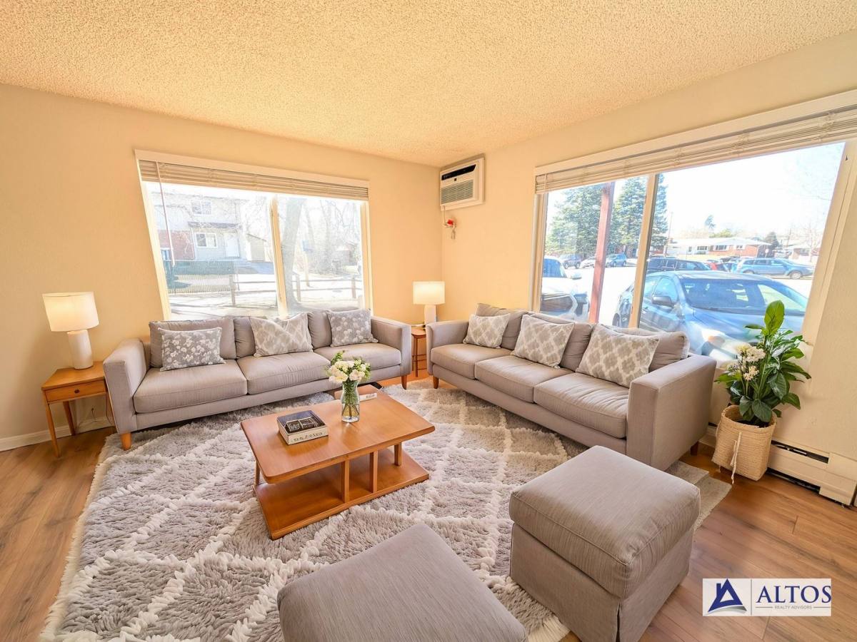 Apartment for rent at 5638 S Fox Circle, Littleton, CO 80120