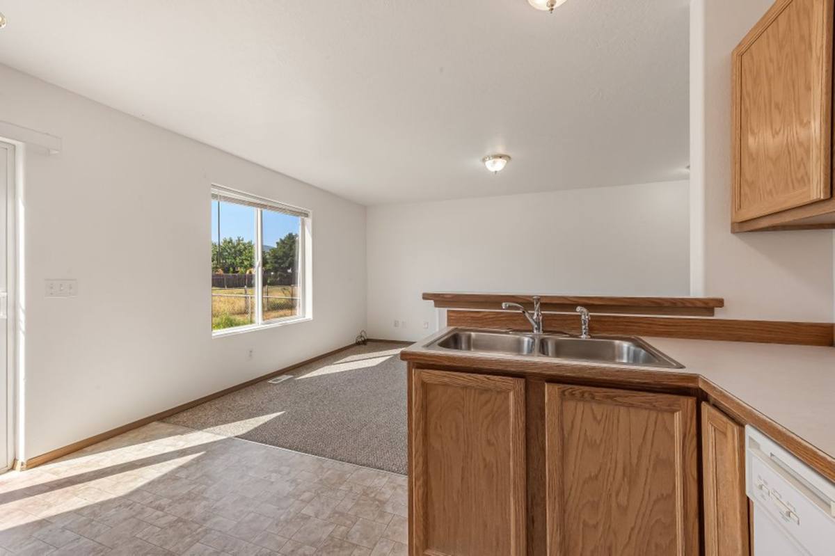 House for rent at 1620 E Coeur D'alene Ave, Post Falls, ID 83854