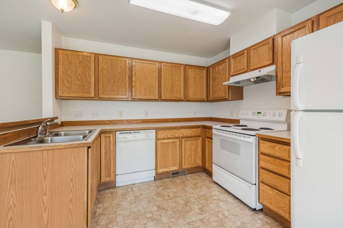 House for rent at 1620 E Coeur D'alene Ave, Post Falls, ID 83854