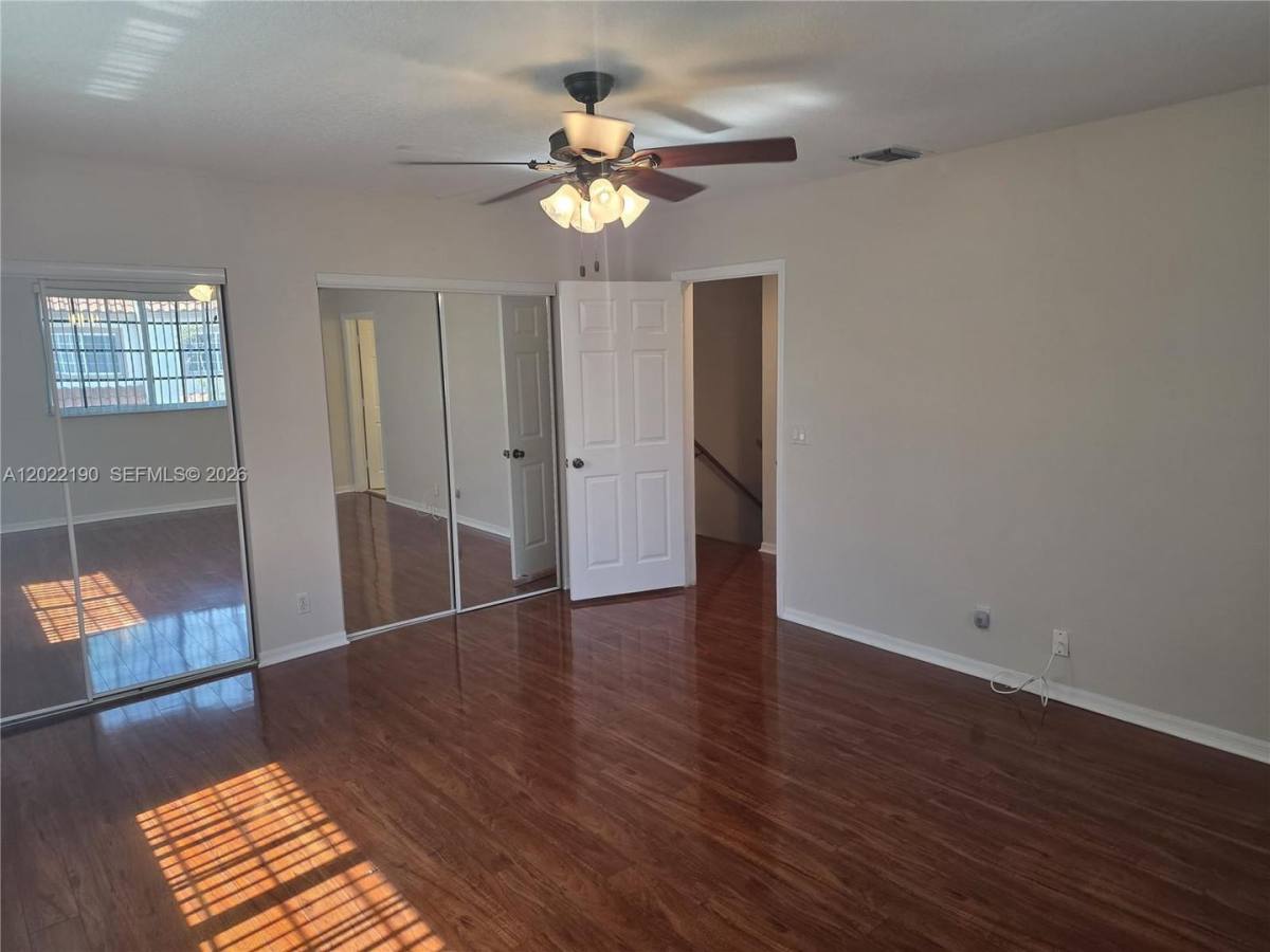 Townhouse for rent at 9521 NW 42nd St, Fort Lauderdale, FL 33351