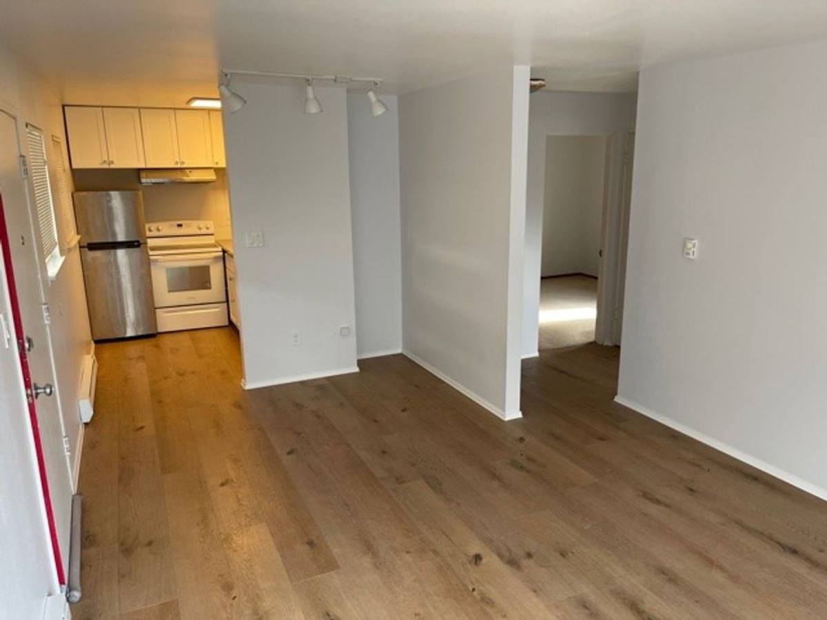 Apartment for rent at 310 N 72nd St, Seattle, WA 98103