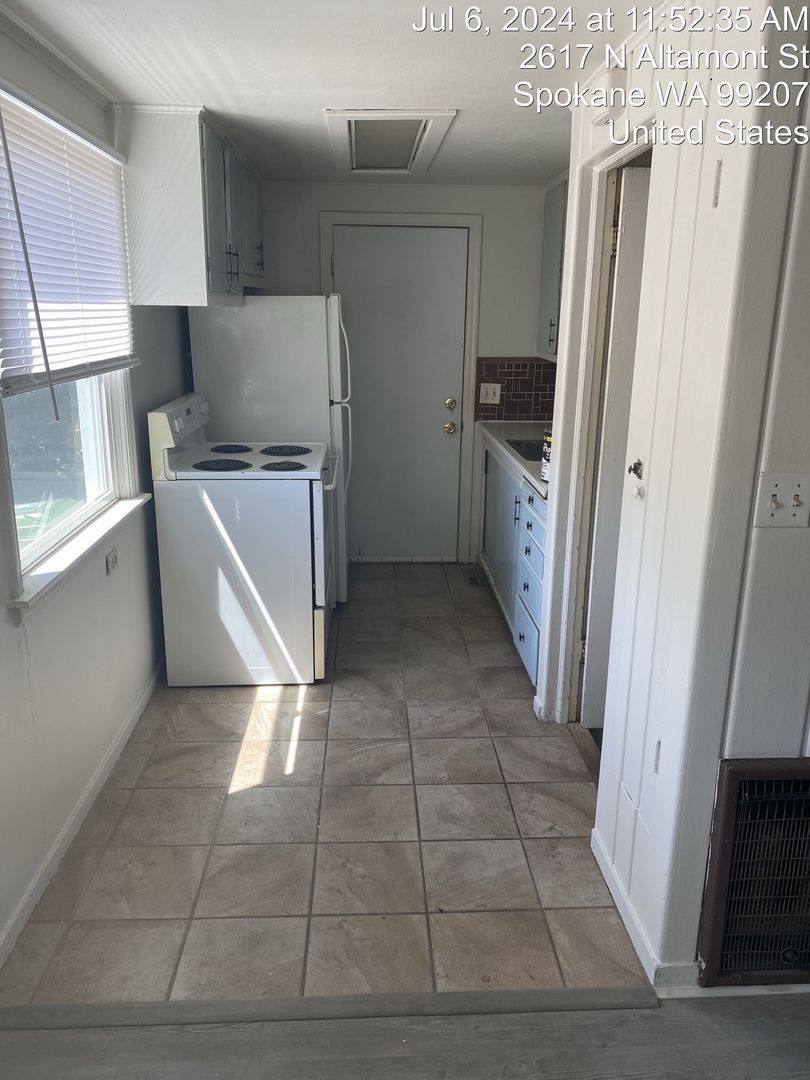 House for rent at 2617 N Altamont, Spokane, WA 99207