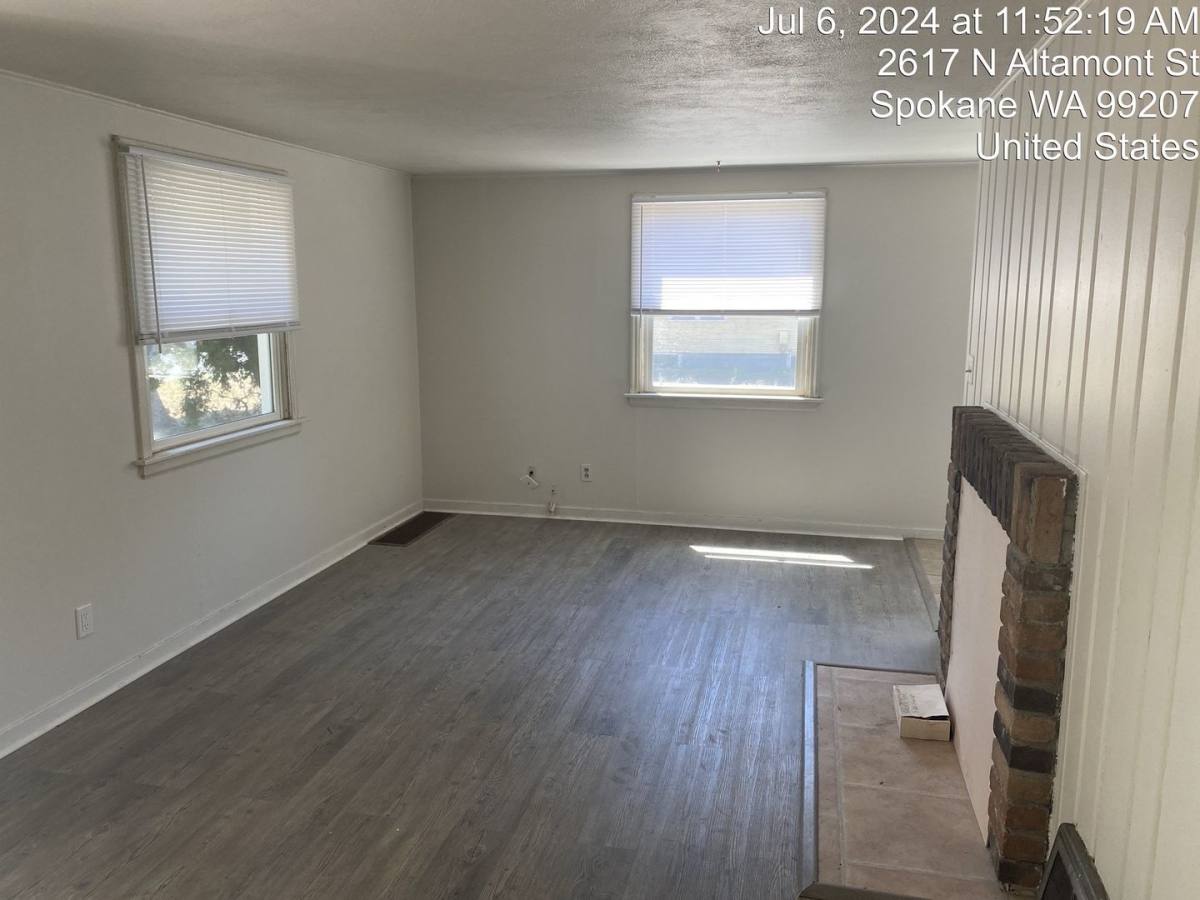 House for rent at 2617 N Altamont, Spokane, WA 99207