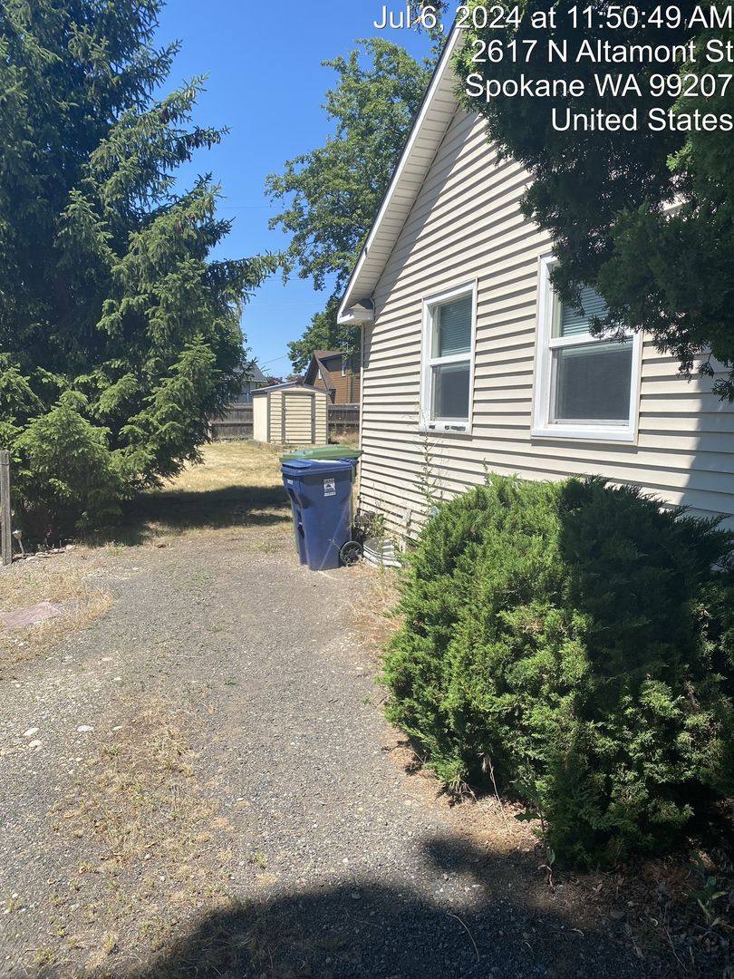 House for rent at 2617 N Altamont, Spokane, WA 99207