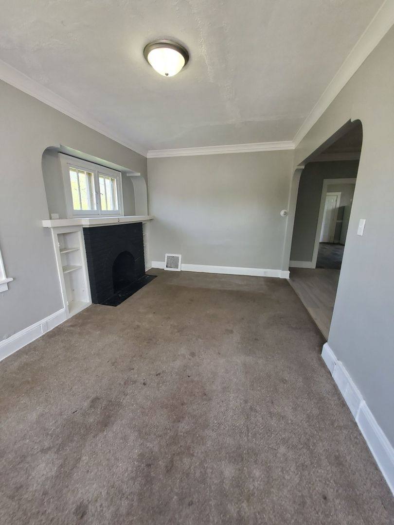 Apartment for rent at 1326 W Burleigh St, Milwaukee, WI 53206