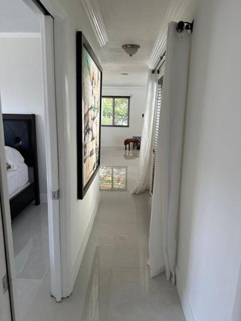 House for rent at 2645 Scott St, Hollywood, FL 33020