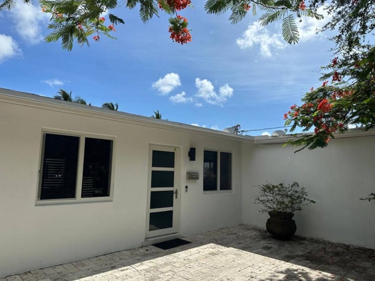 House for rent at 2645 Scott St, Hollywood, FL 33020
