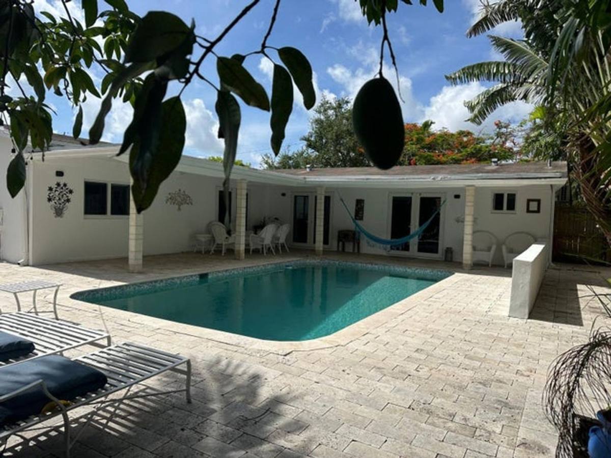 House for rent at 2645 Scott St, Hollywood, FL 33020