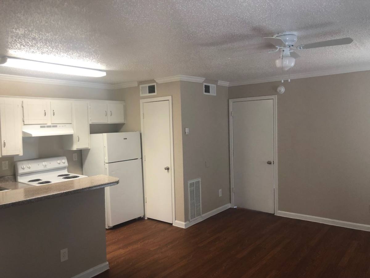 Apartment for rent at 2722 S Buckner Blvd, Dallas, TX 75227