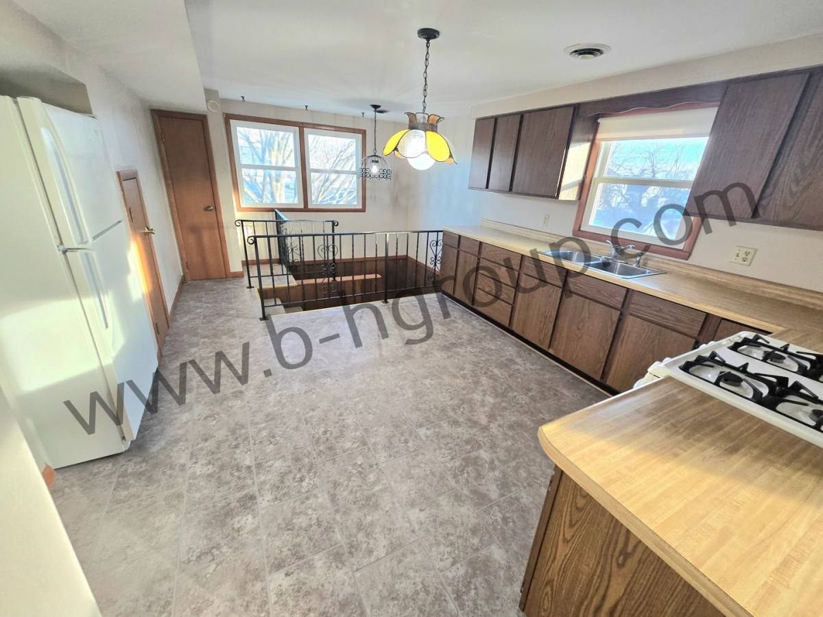Apartment for rent at 5103 24th Ave, Kenosha, WI 53140