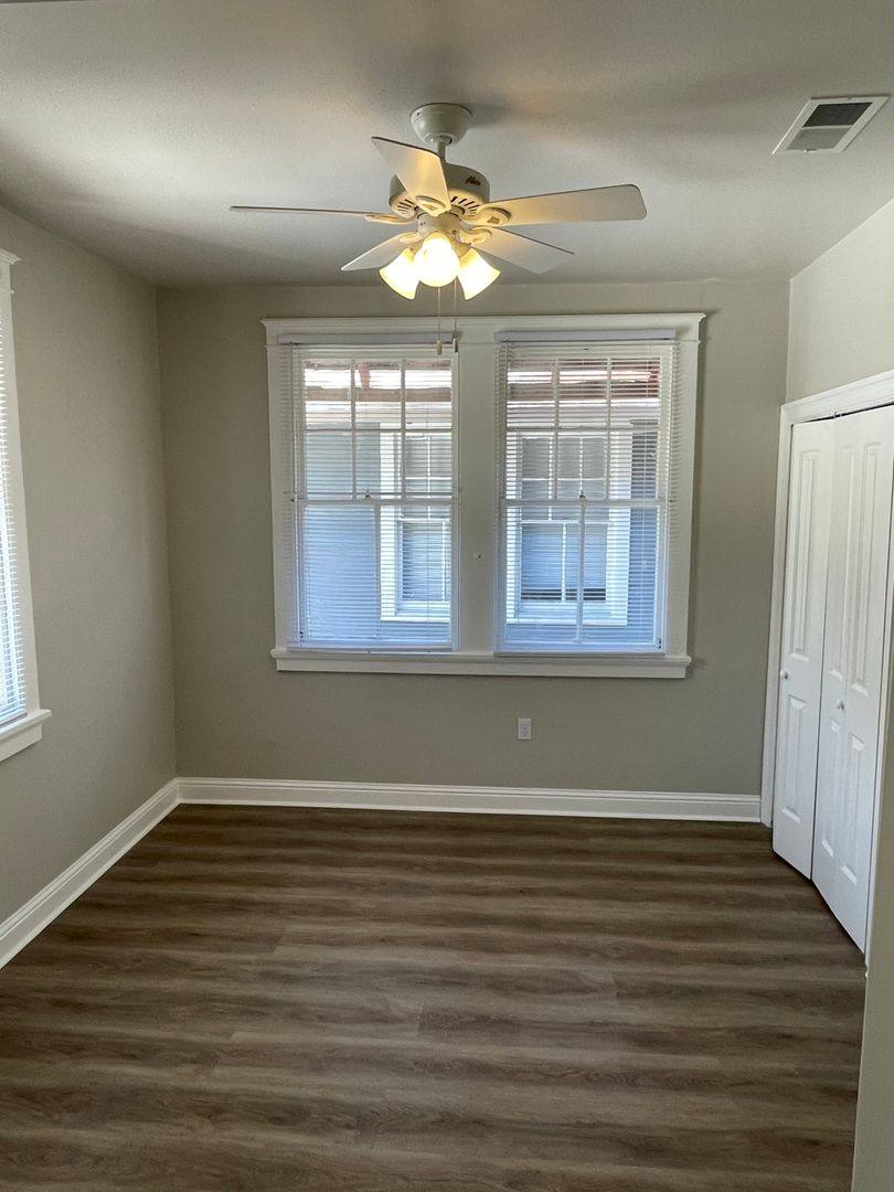 Apartment for rent at 4639 - 41 S Carrollton & 4110 16 Cleveland, New Orleans, LA 70119