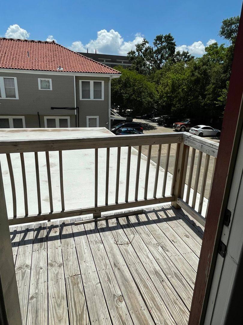Apartment for rent at 4639 - 41 S Carrollton & 4110 16 Cleveland, New Orleans, LA 70119