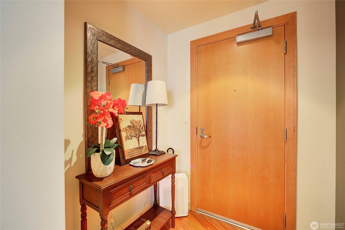 Condo for rent at 10650 NE 9th Place, Bellevue, WA 98004