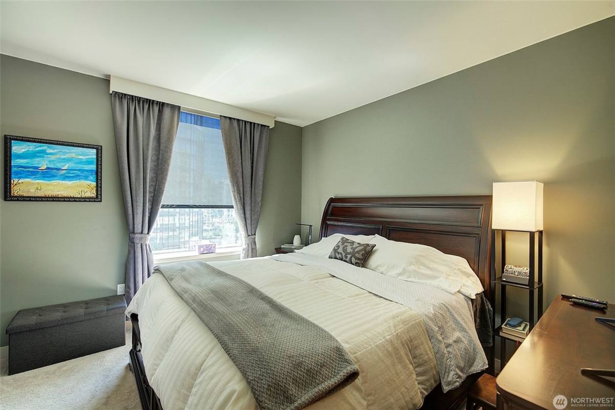 Condo for rent at 10650 NE 9th Place, Bellevue, WA 98004