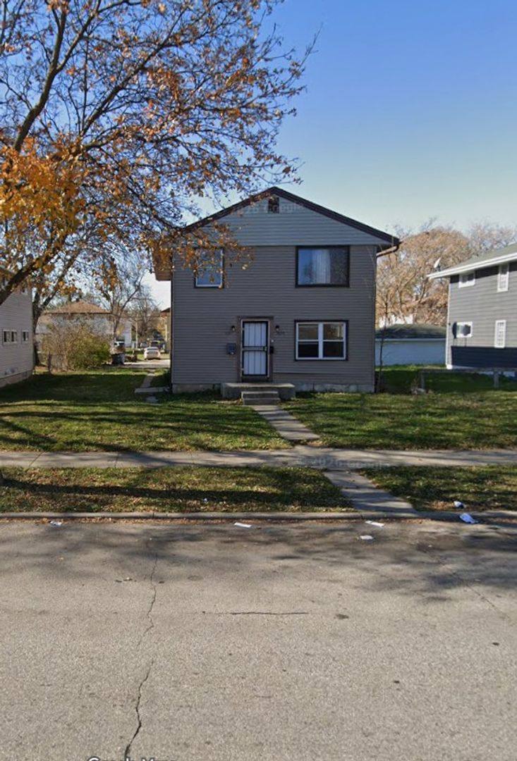 Apartment for rent at 5657-5659 N 60th St, Milwaukee, WI 53218