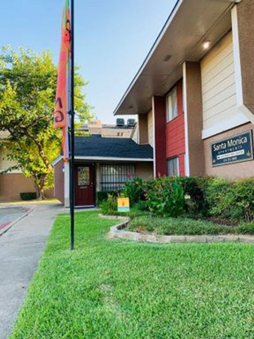 Apartment for rent at 9874 Dale Crest Dr, Dallas, TX 75220