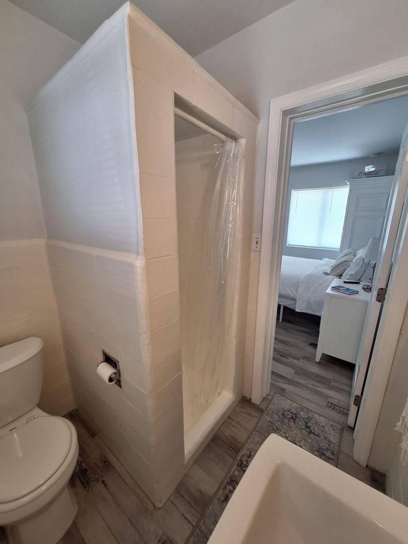 House for rent at 805 N Dixie Freeway 5, New Smyrna Beach, FL 32168