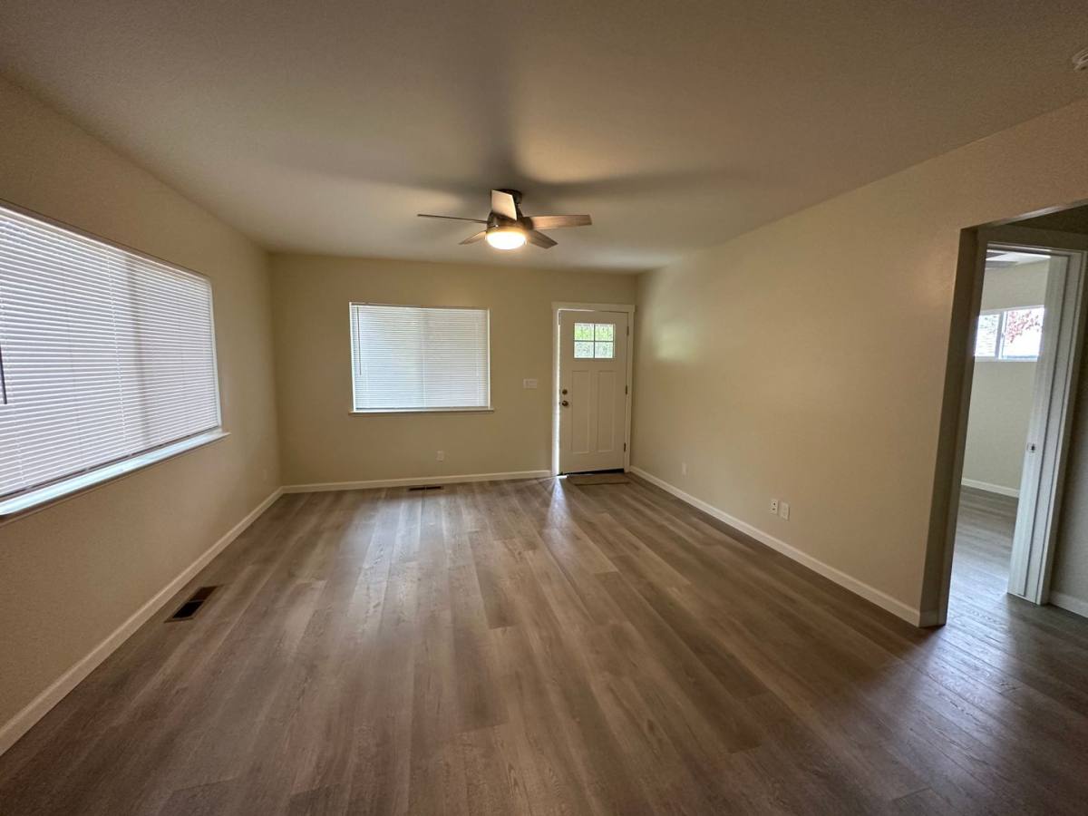 House for rent at 435 Barretta St, Sonora, CA 95370