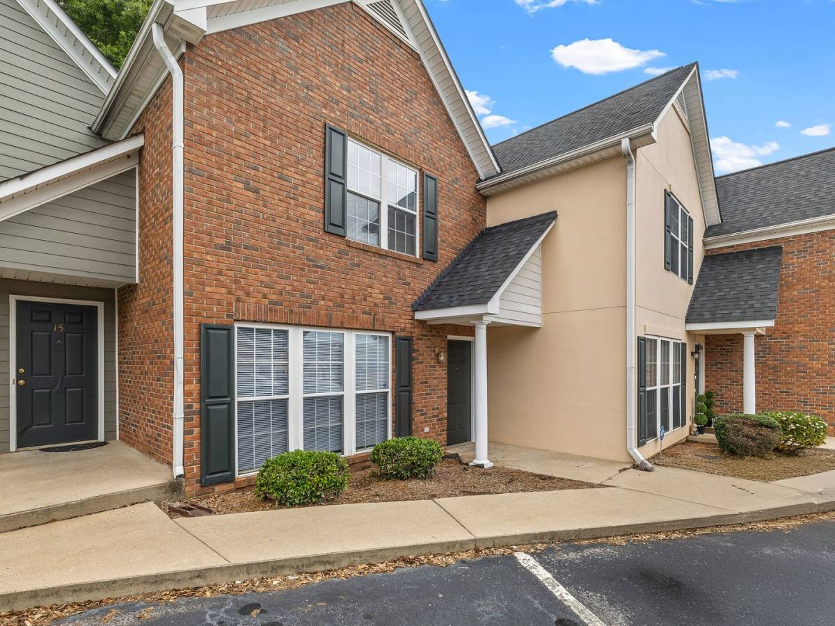 Townhouse for rent at 17 Whitfield Way, Greer, SC 29651