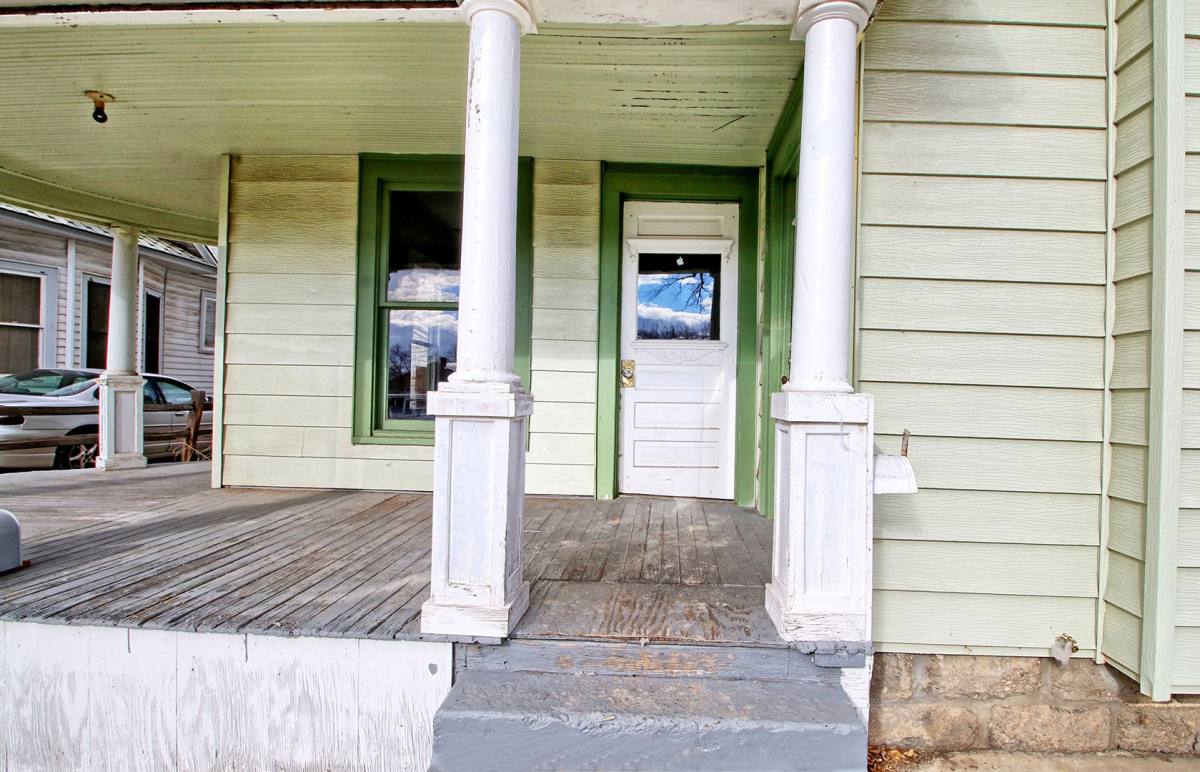 House for rent at 1144 Grand Ave, Grand Junction, CO 81501