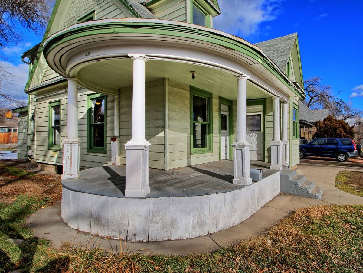 House for rent at 1144 Grand Ave, Grand Junction, CO 81501