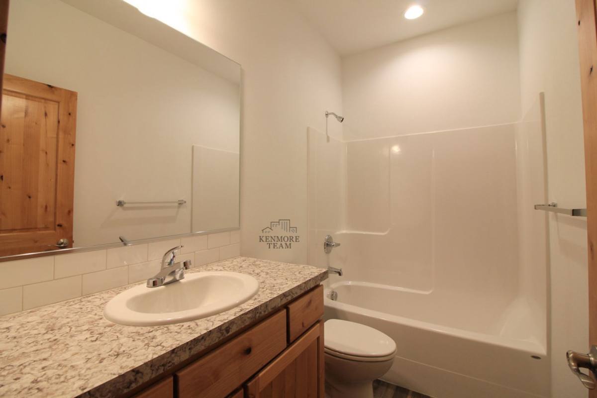 House for rent at 1333 13th St, Benton City, WA 99320