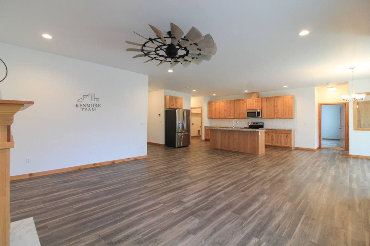 House for rent at 1333 13th St, Benton City, WA 99320