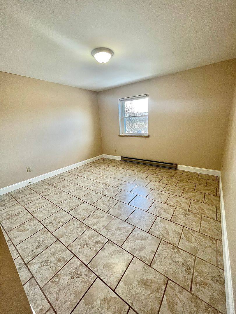 Apartment for rent at 186 E Main St, Howard, PA 16841