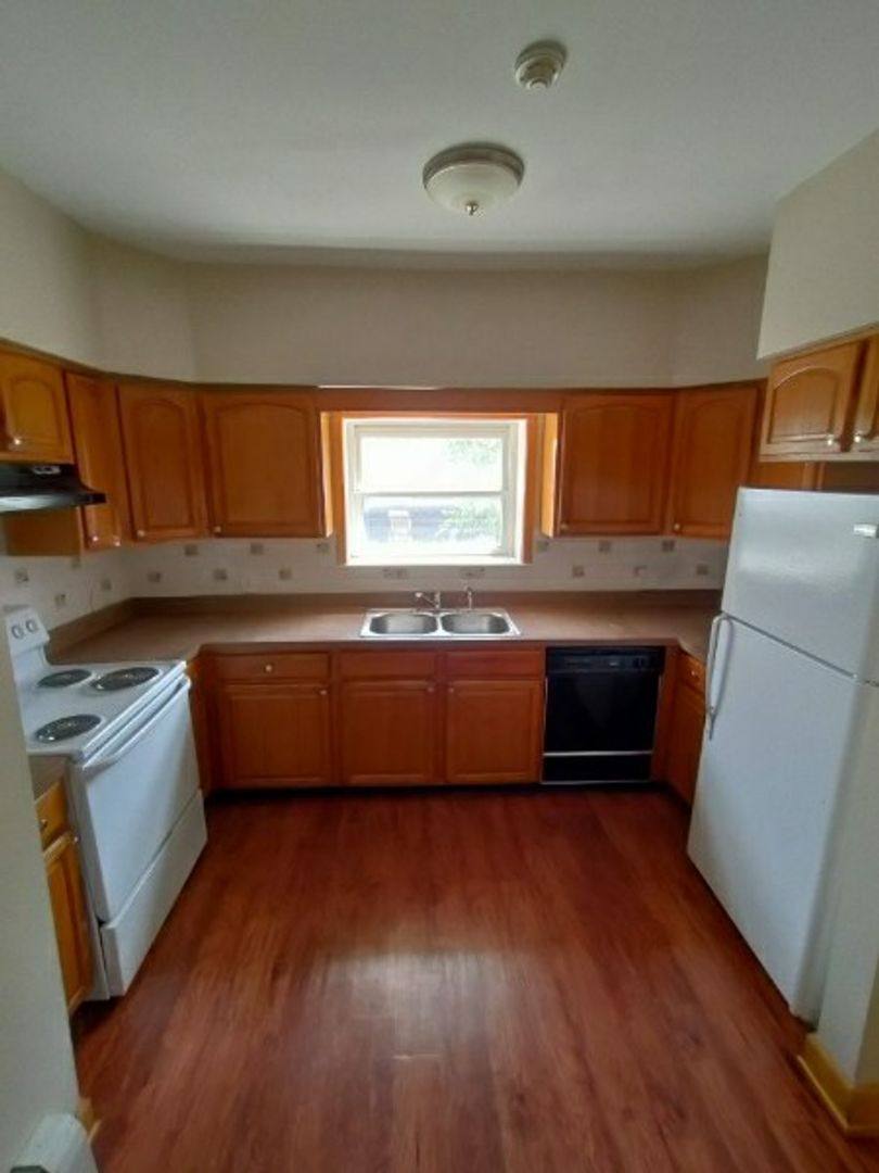 Apartment for rent at 19 E Utica St, Buffalo, NY 14209