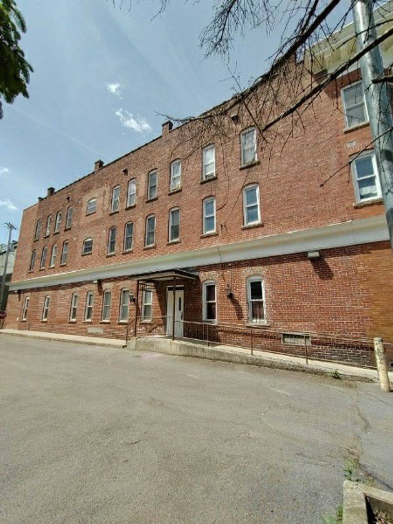 Apartment for rent at 19 E Utica St, Buffalo, NY 14209