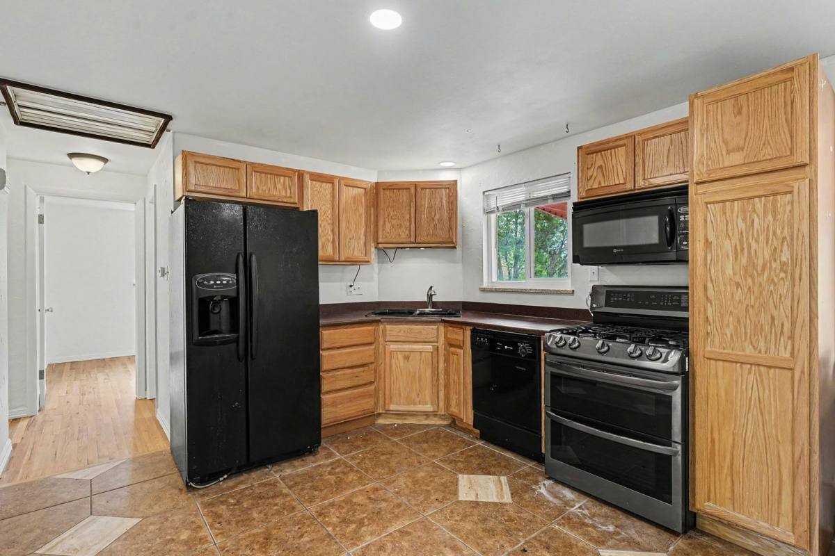Apartment for rent at 10250 W 12th Ave, Denver, CO 80215