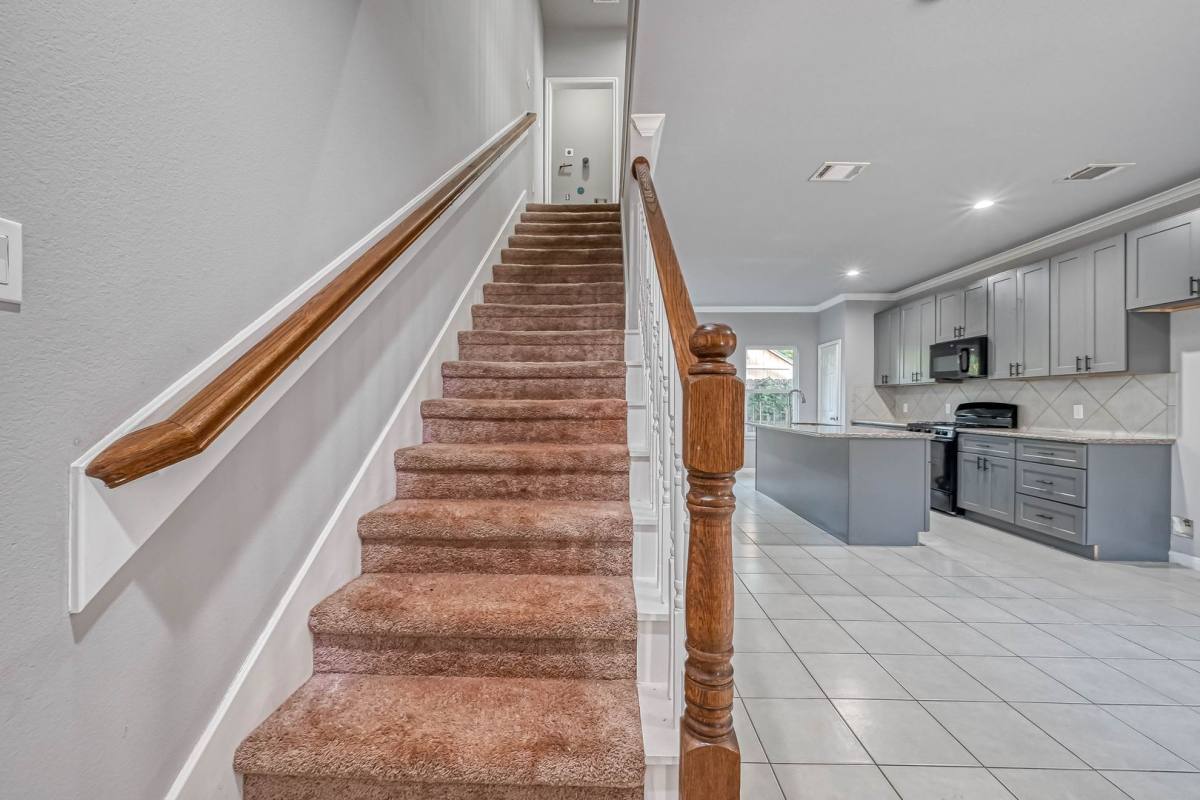 House for rent at 7903 Moonbeam St #B, Houston, TX 77088