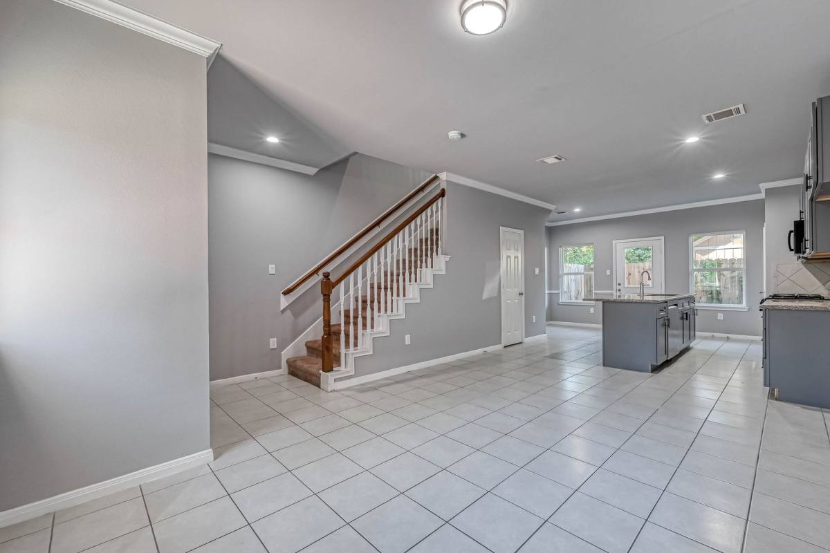 House for rent at 7903 Moonbeam St #B, Houston, TX 77088