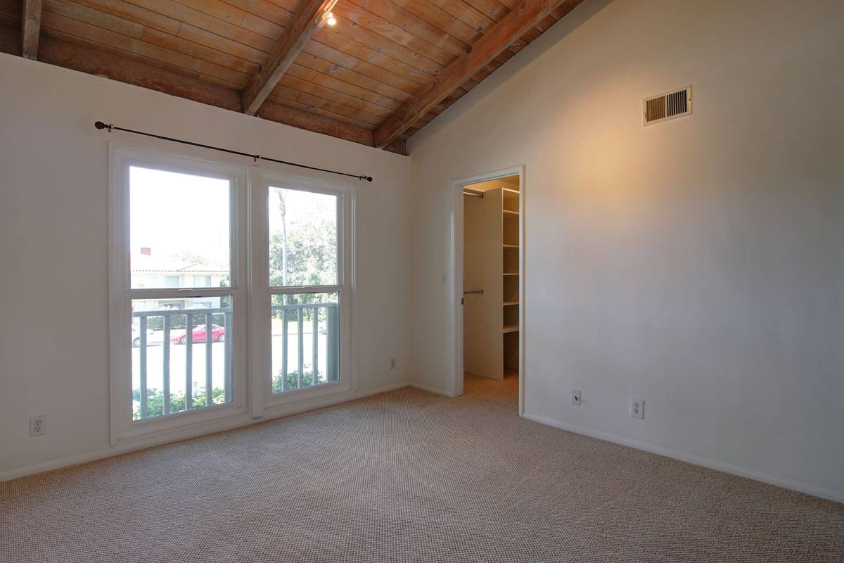 House for rent at 2630 State St, Santa Barbara, CA 93105