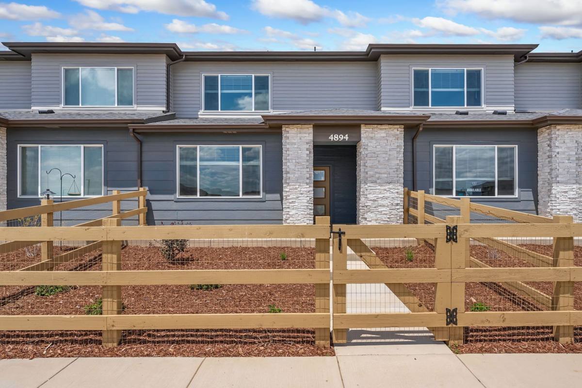 Townhouse for rent at 4894 River Roads, Timnath, CO 80547