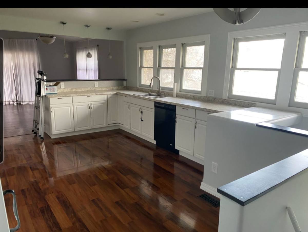 House for rent at 208 E Illinois St, Mansfield, IL 61854